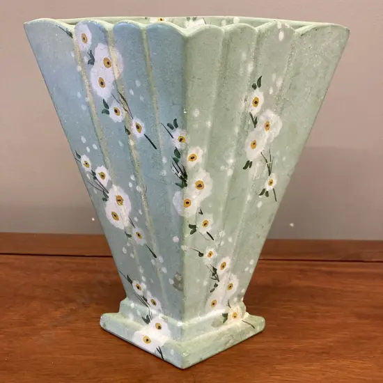 Art Deco Handpainted Wall Pocket Vase, Impressed made In England. 19 x 19cm (As Found)